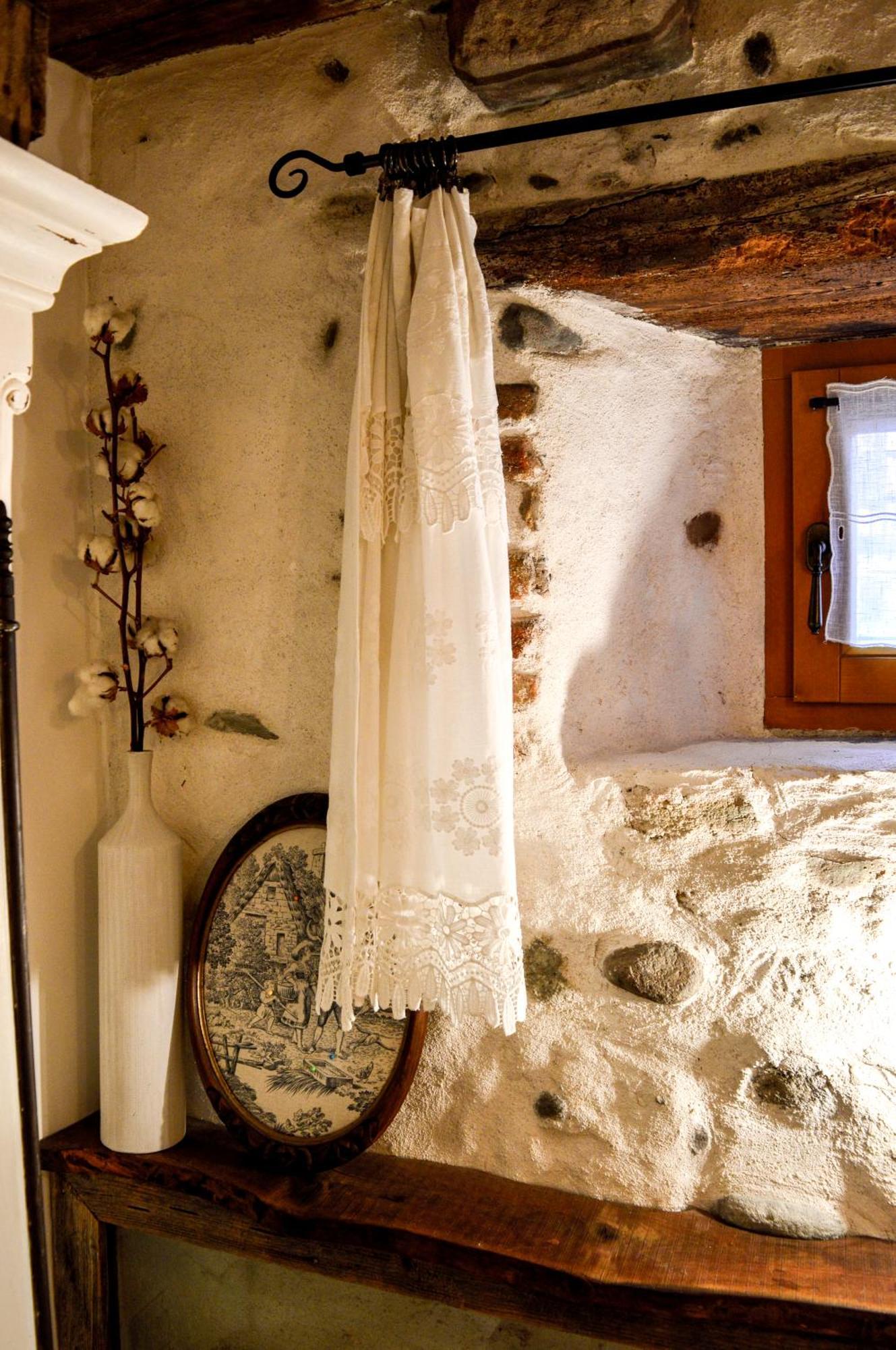 Chaud'vin Apartment *